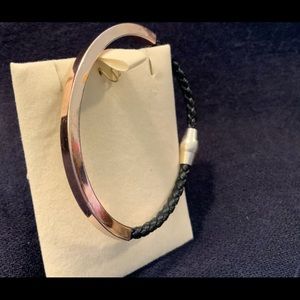 Italian silver & leather bracelet. magnetic clip